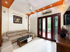 Bán nhà Phú Thượng, Tây Hồ, ngõ thoáng sáng, an sinh tốt